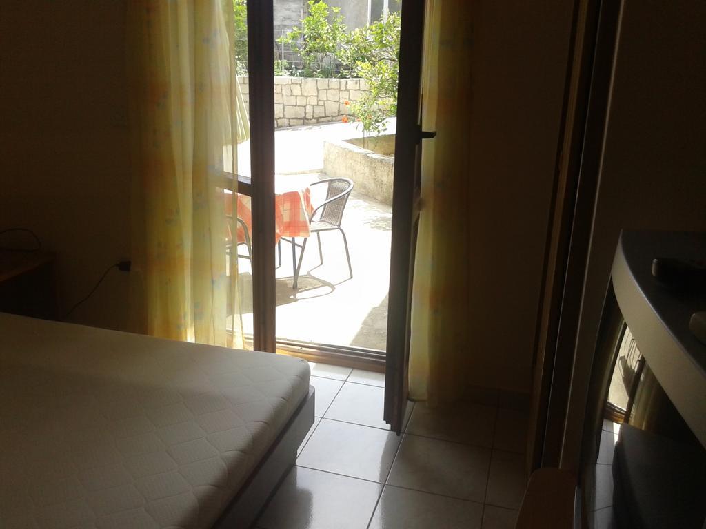 Apartments D & P Korcula Town Room photo